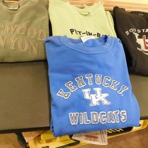LOT 3 4-SWEATSHIRTS MEN'S SIZE M